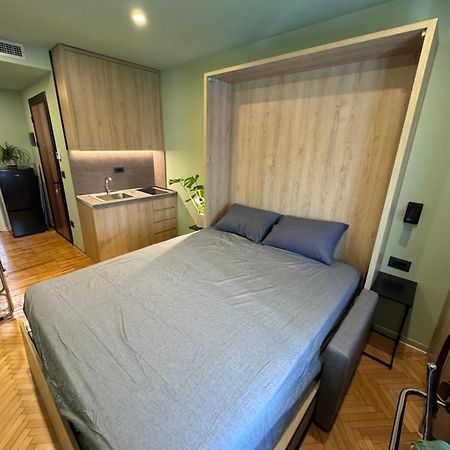 The Hidden Gem Of Blloku Apartment ติรานา ภายนอก รูปภาพ